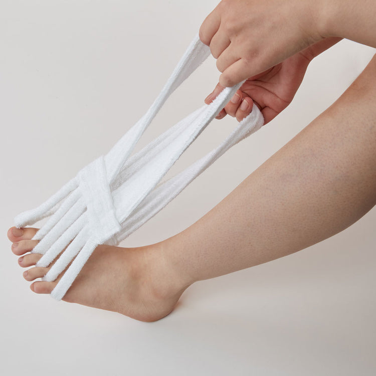 足指専用洗浄タオル　「あしゆびさ～らピュア＋」 送料￥250(1個まで) 10/26NHK 有吉のお金発見 突撃!カネオくんで紹介されました